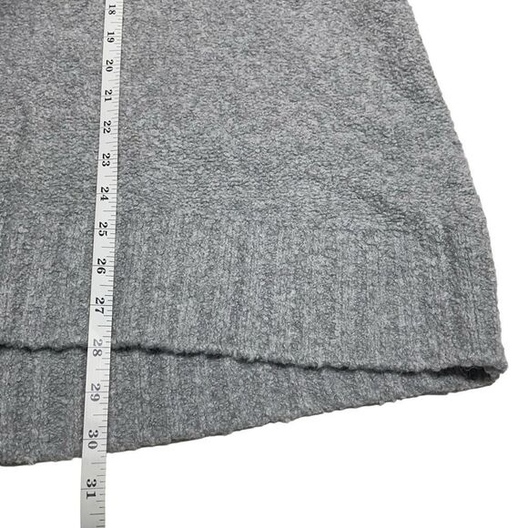 Old Navy Gray Mock Neck Pullover Sweater - Picture 5 of 6